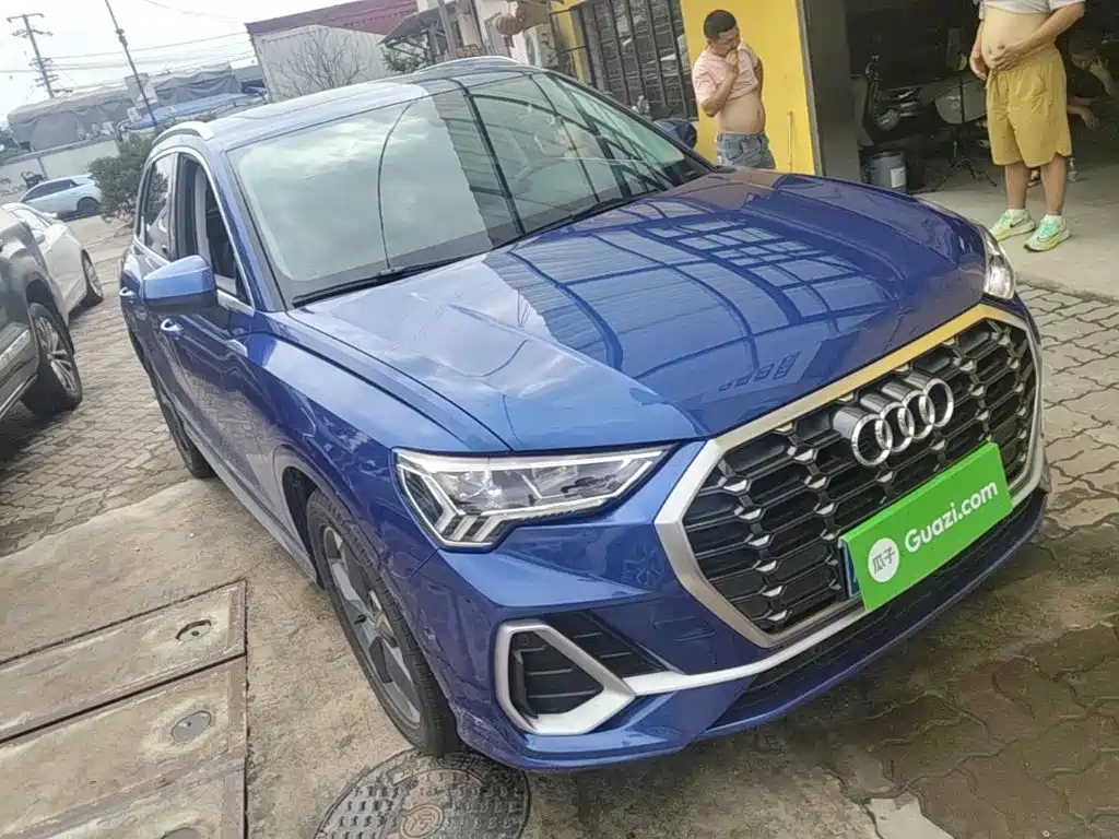 Audi Q3 2021