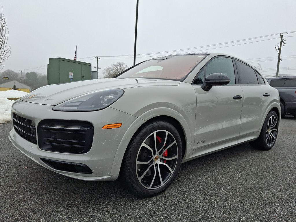 Porsche Cayenne 2021
