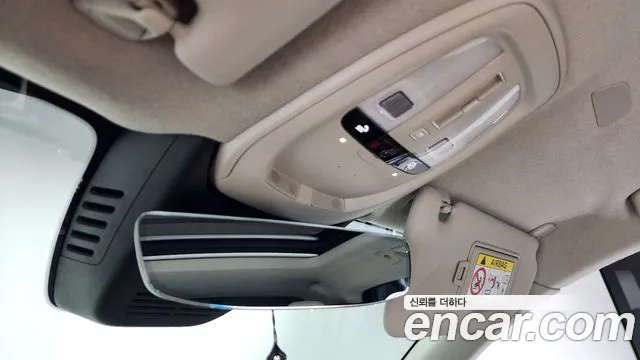 Volvo XC40 2024