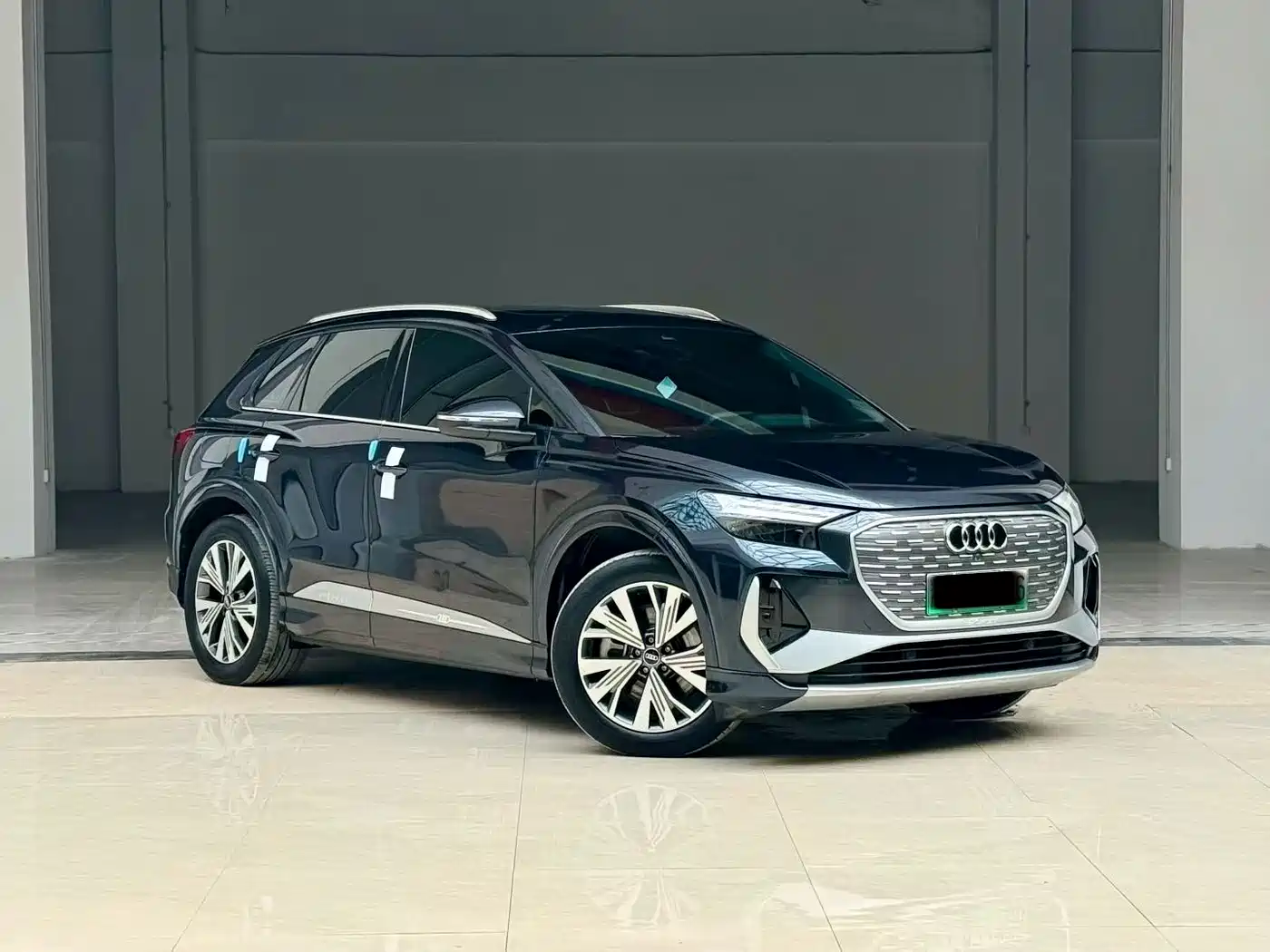 Audi Q4 e-tron 2024