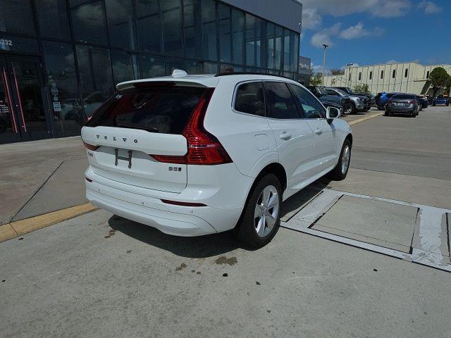 Volvo XC60 2022