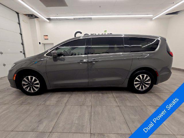 Chrysler Pacifica 2022