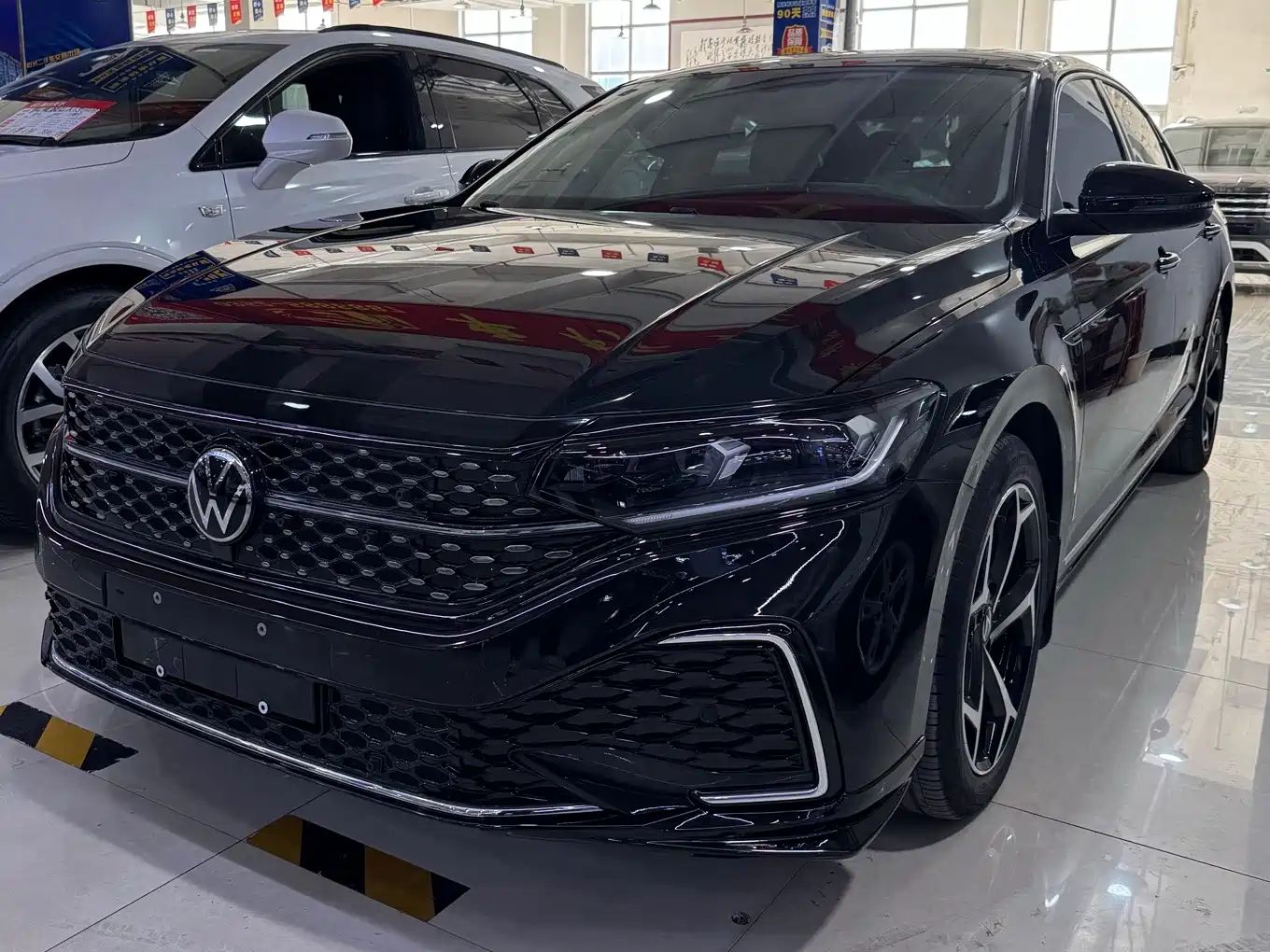 Volkswagen Passat 2023