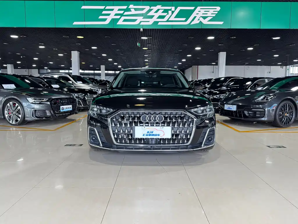 Audi A8 2023