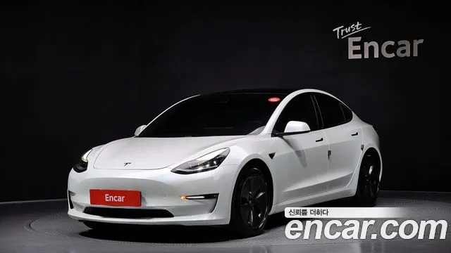 Tesla Model 3 2021
