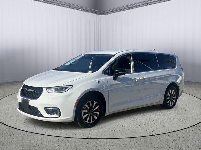 Chrysler Pacifica 2024