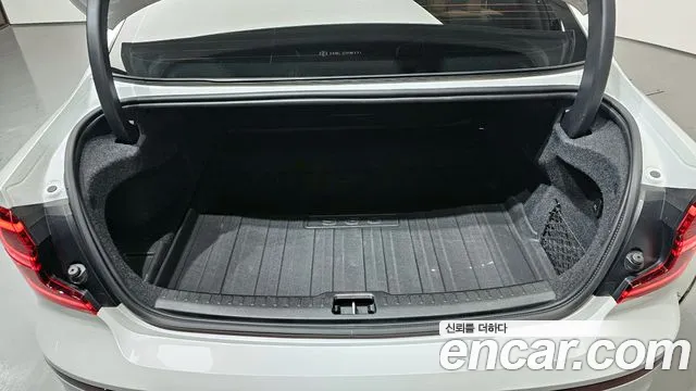 Volvo S60 2024