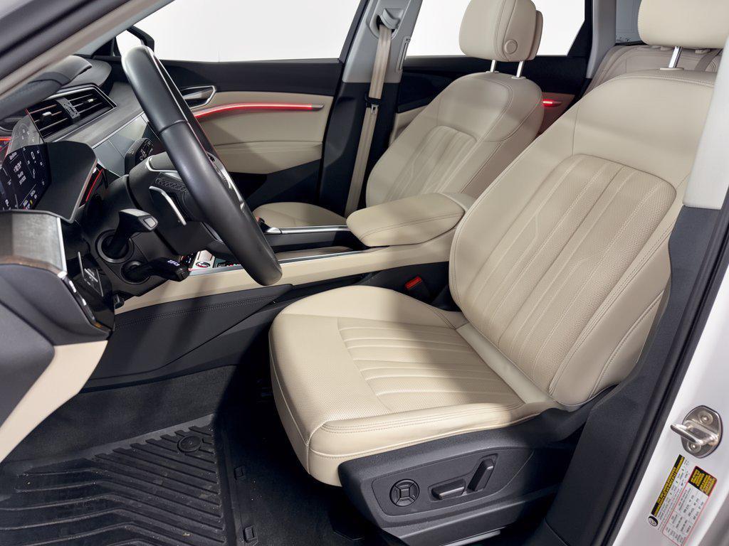 Audi Q8 e-tron 2024