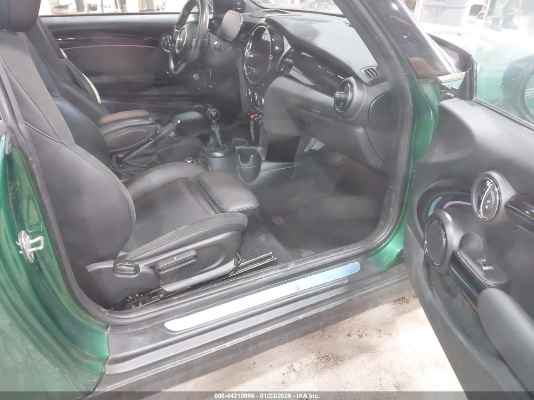 Mini Hardtop 2024