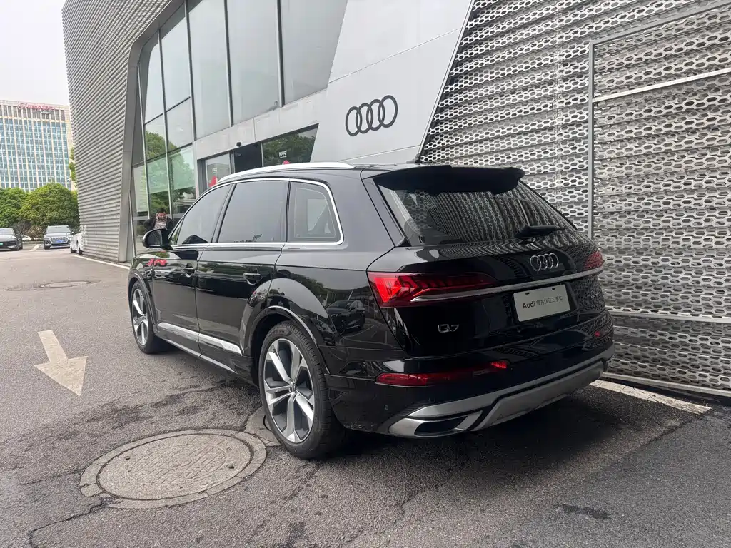 Audi Q7 2022