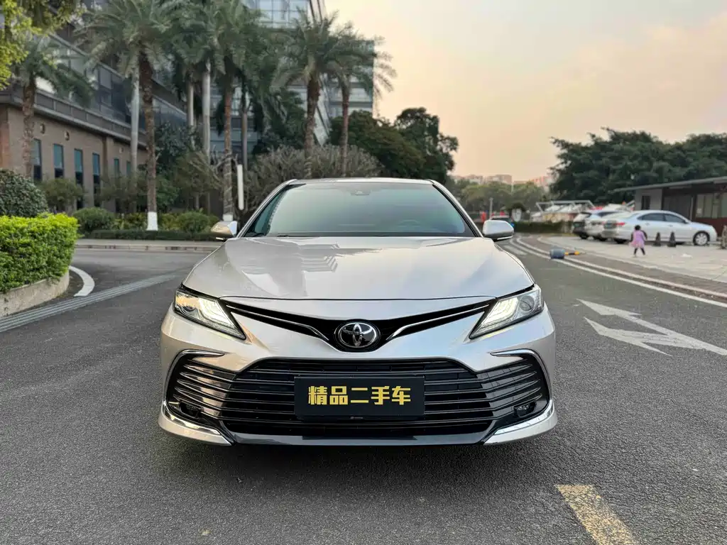 Toyota Camry 2023