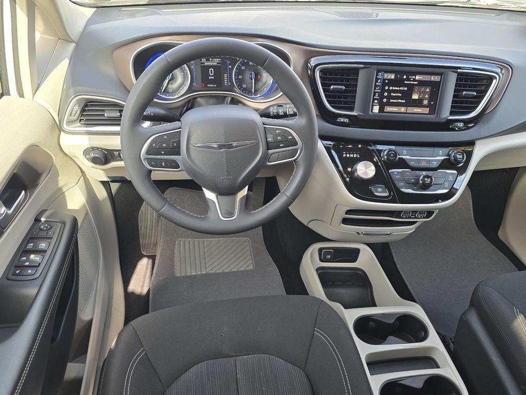 Chrysler Voyager 2023
