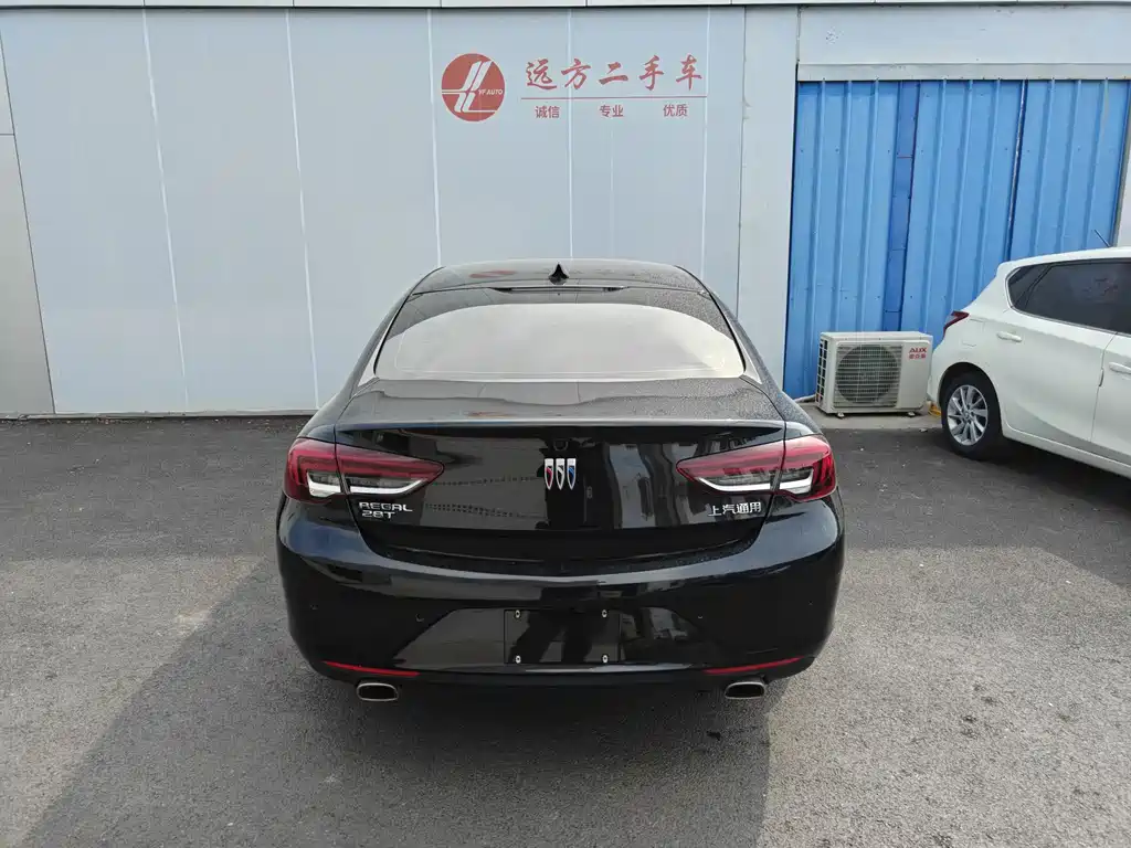 Buick Regal 2024