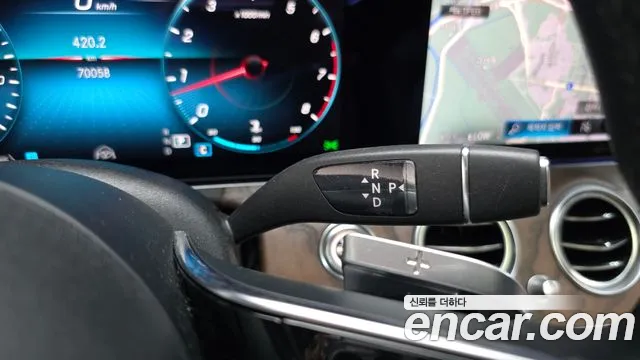 Mercedes-Benz E-Класс 2020