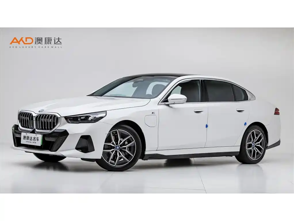 BMW i5 2025