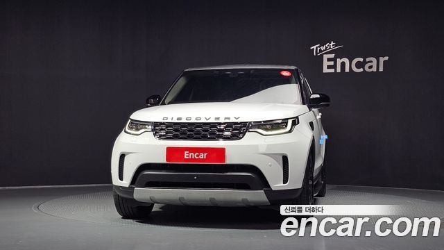 Land Rover Discovery 2021