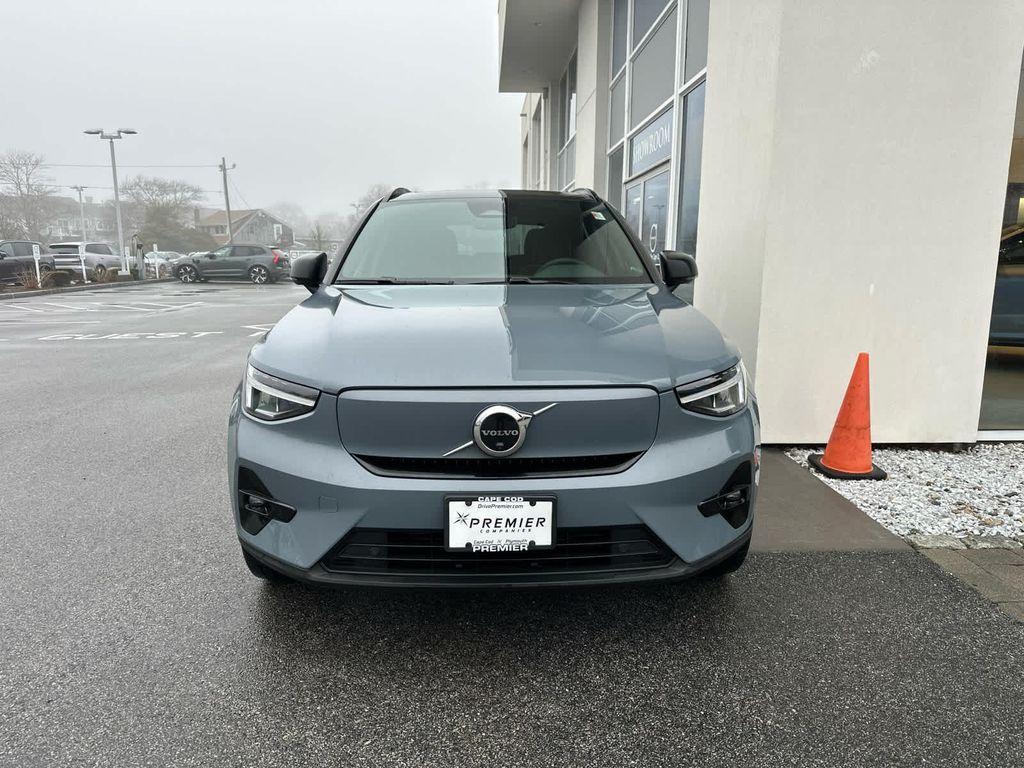 Volvo XC40 2023