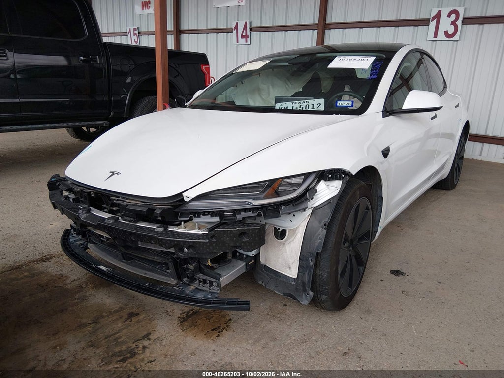Tesla Model 3 2025