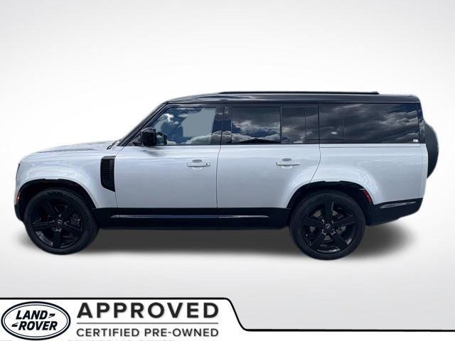Land Rover Defender 2023
