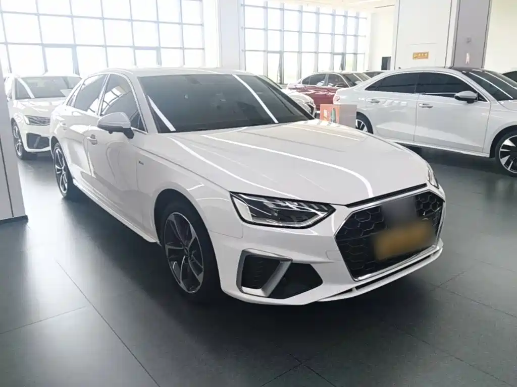 Audi A4 2022