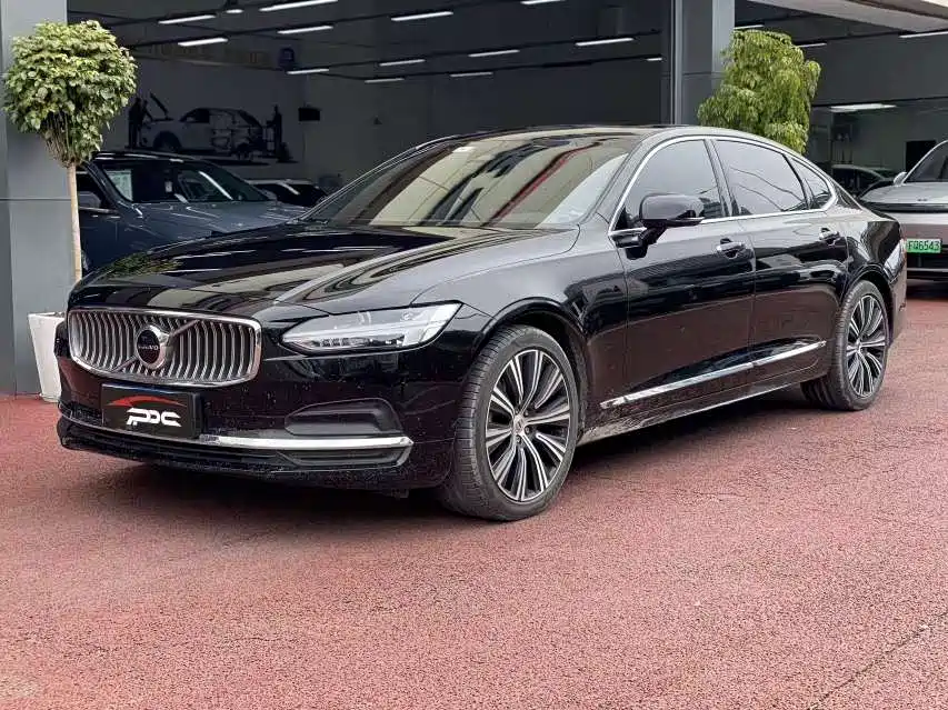 Volvo S90 2022