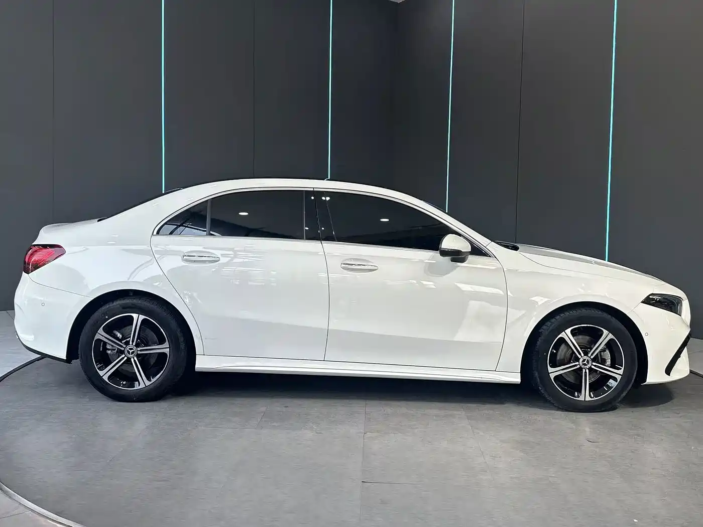 Mercedes-Benz A-Класс 2024