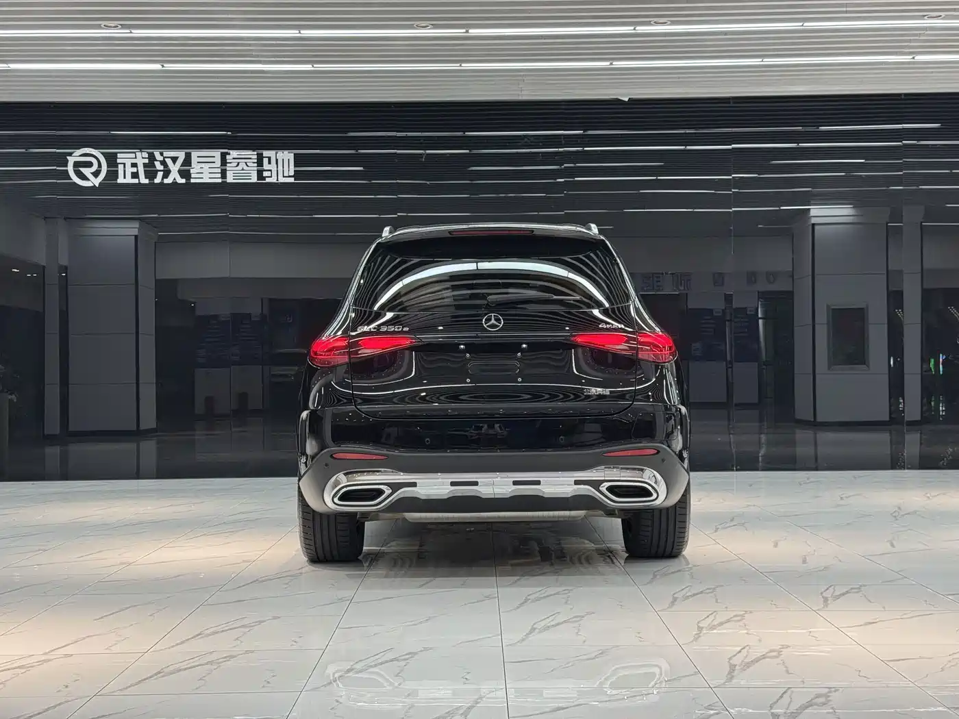 Mercedes-Benz GLC 2025