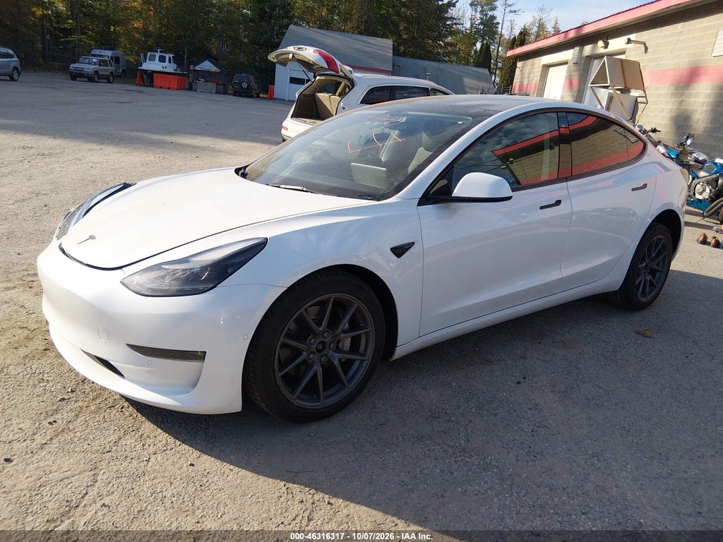 Tesla Model 3 2022
