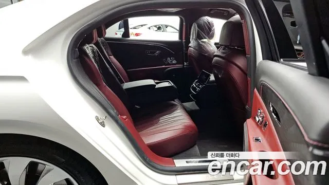 Bentley Flying Spur 2022