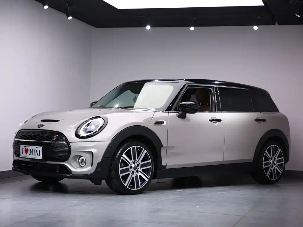 Mini Clubman 2023