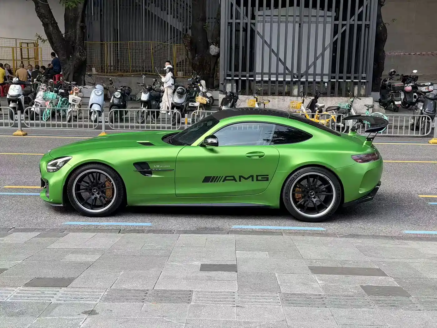 Mercedes-Benz AMG GT 2023