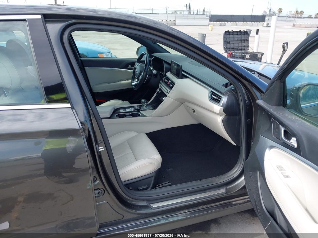 Genesis G70 2024