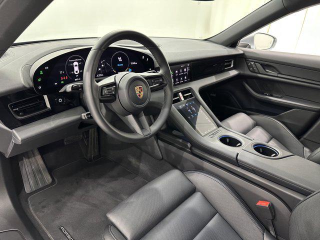 Porsche Taycan 2022