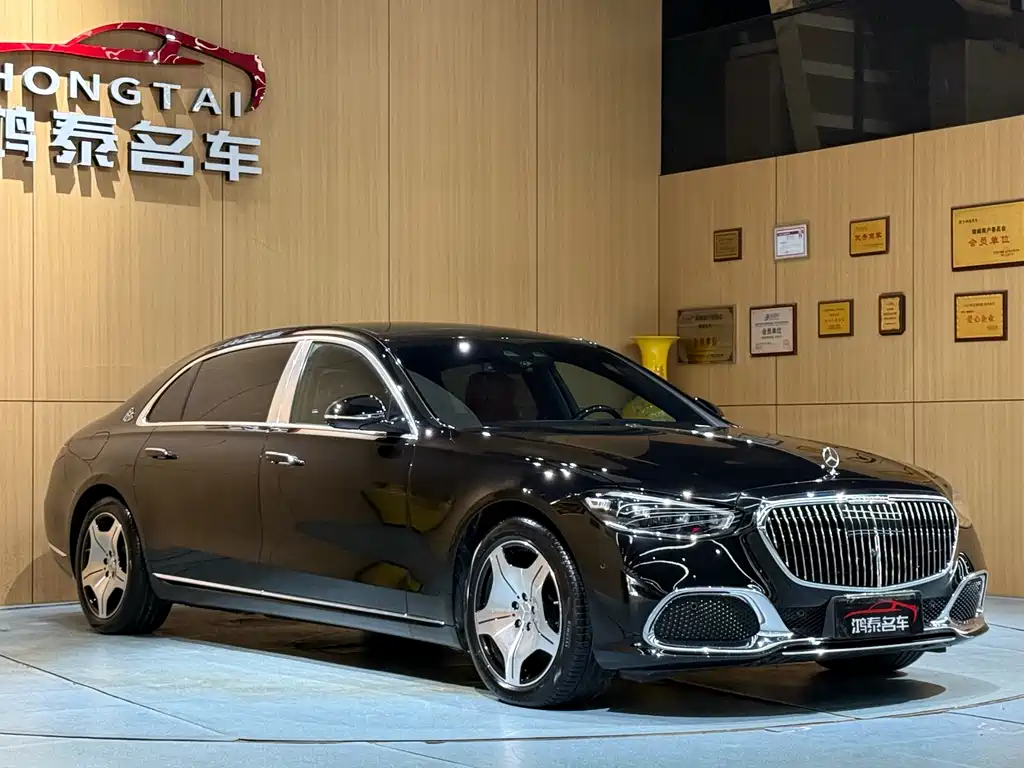 Mercedes-Benz Maybach S-Класс 2022