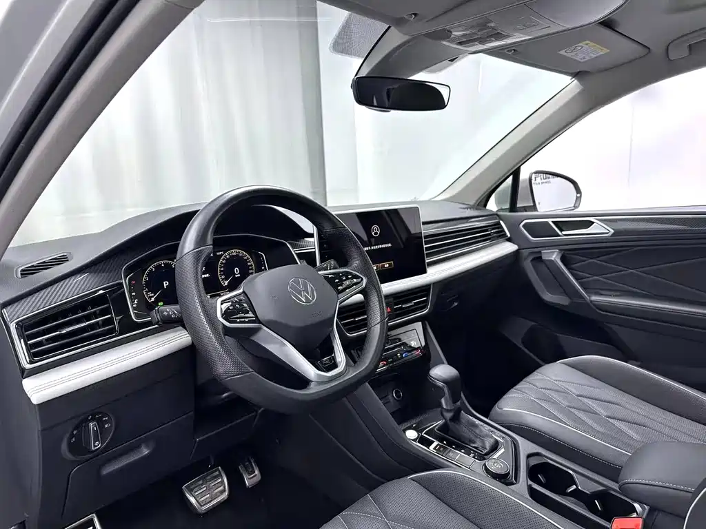 Volkswagen Tiguan 2022