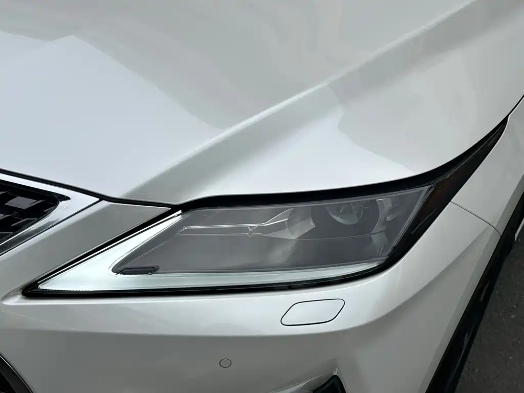 Lexus RX 2022