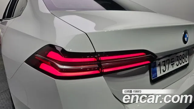 BMW 5 серии 2025