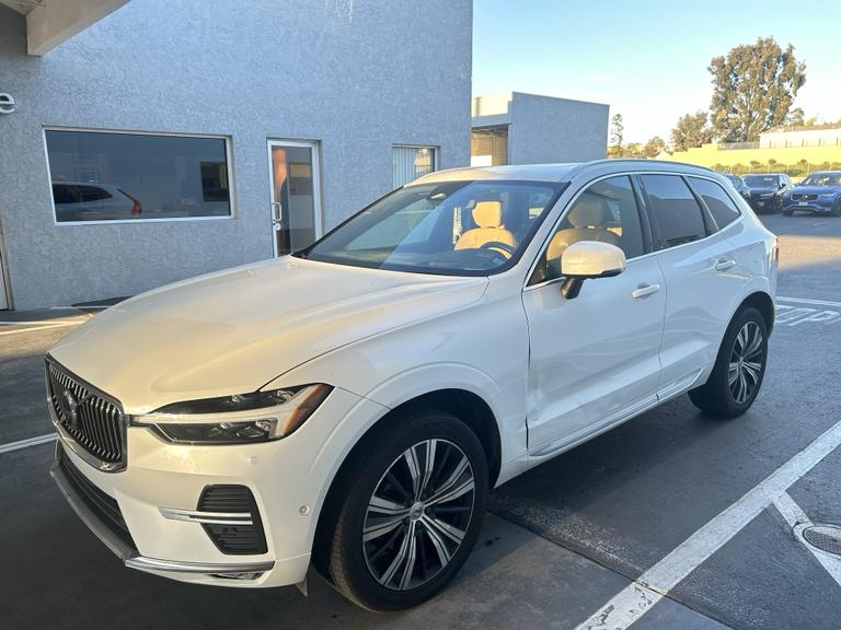 Volvo XC60 2022