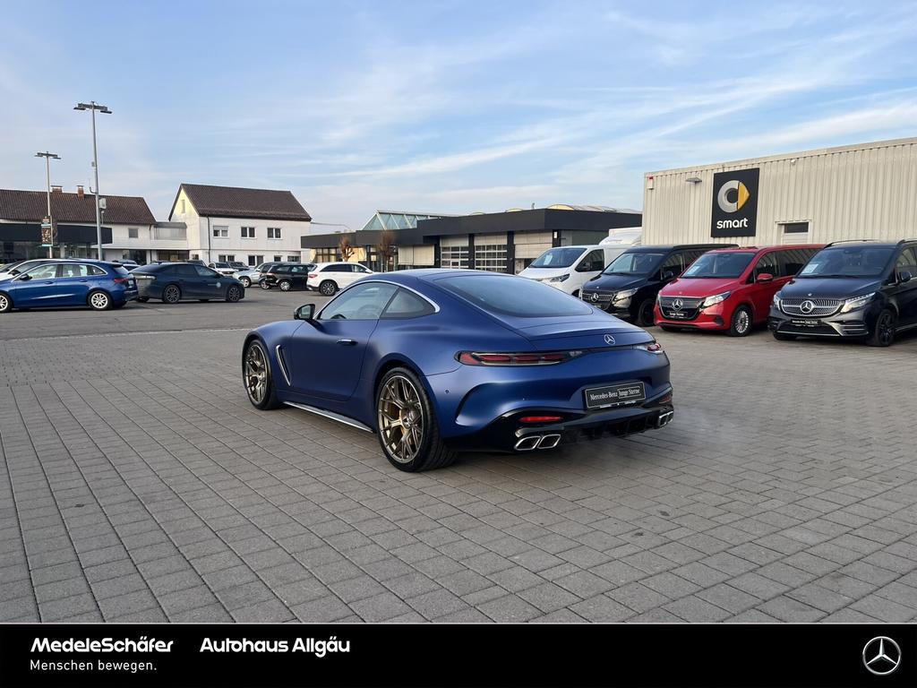 Mercedes-Benz AMG GT 2023