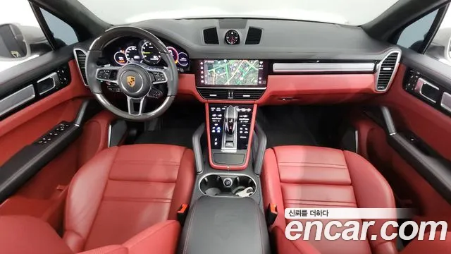 Porsche Cayenne 2022