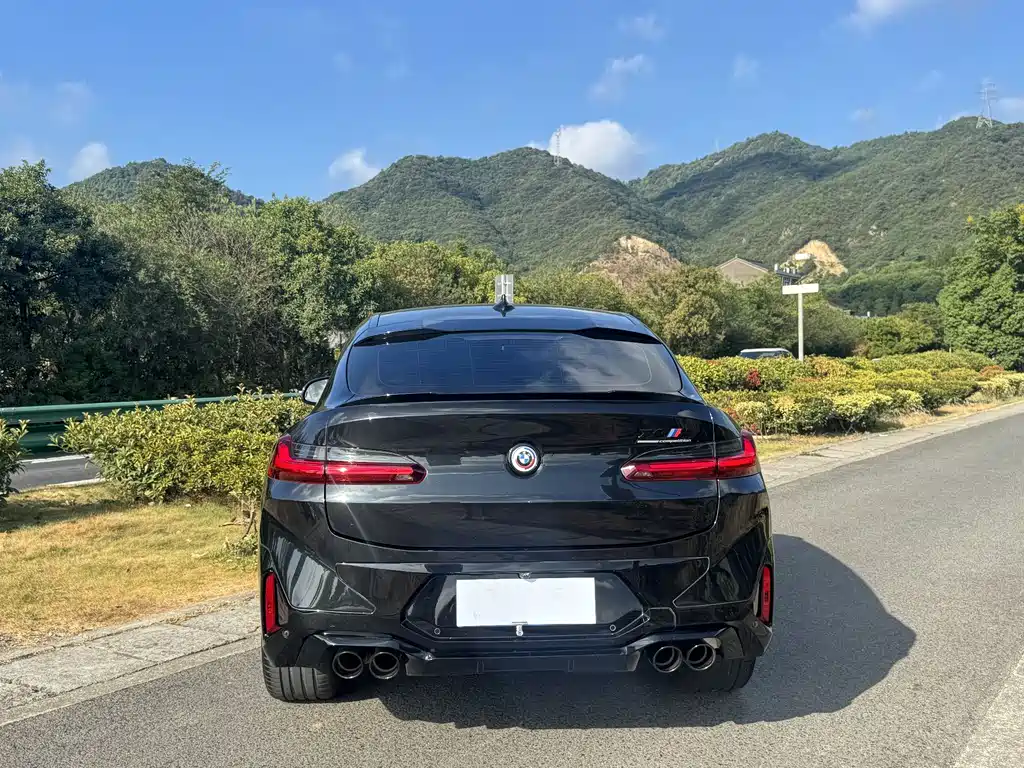 BMW X4 M 2023