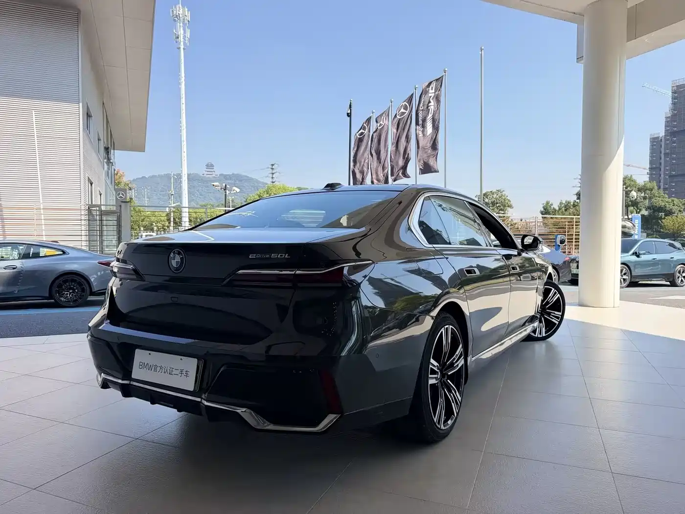 BMW i7 2023