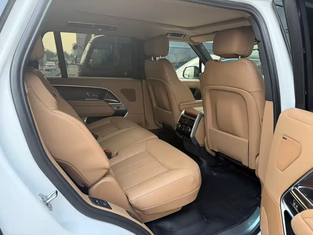 Land Rover Range Rover 2023