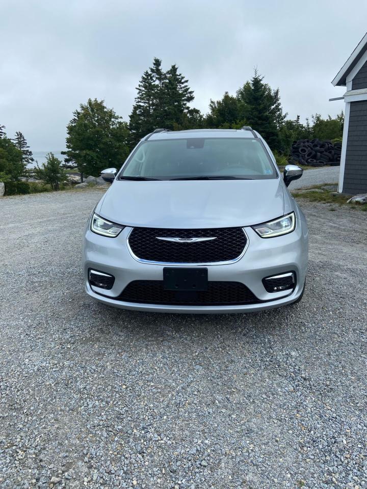 Chrysler Pacifica 2023