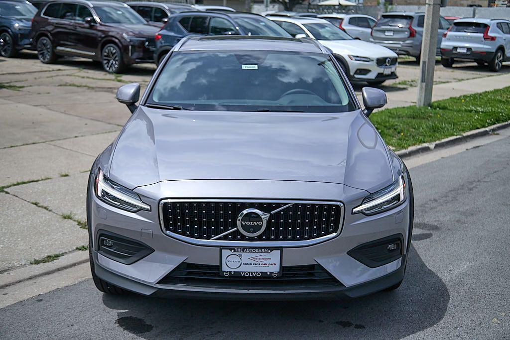 Volvo V60 Cross Country 2026