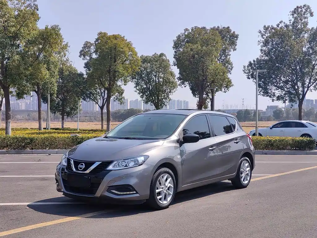 Nissan Tiida 2021
