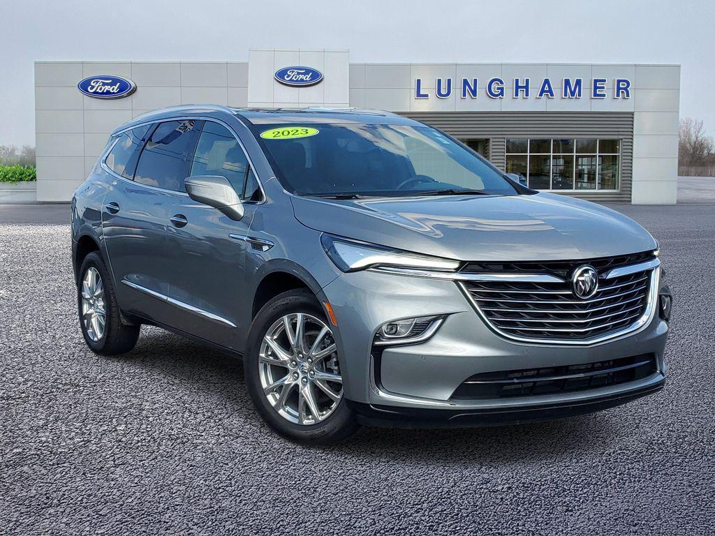 Buick Enclave 2023