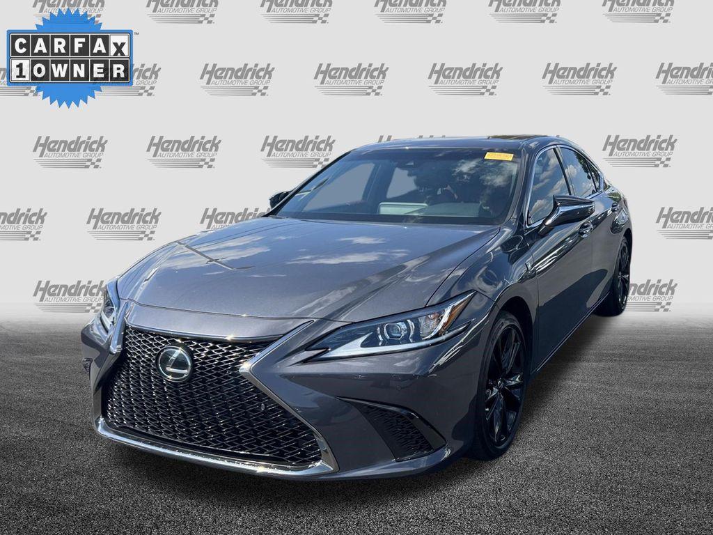 Lexus ES 2023