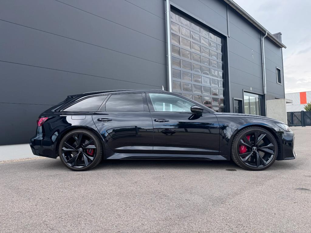 Audi RS6 2024