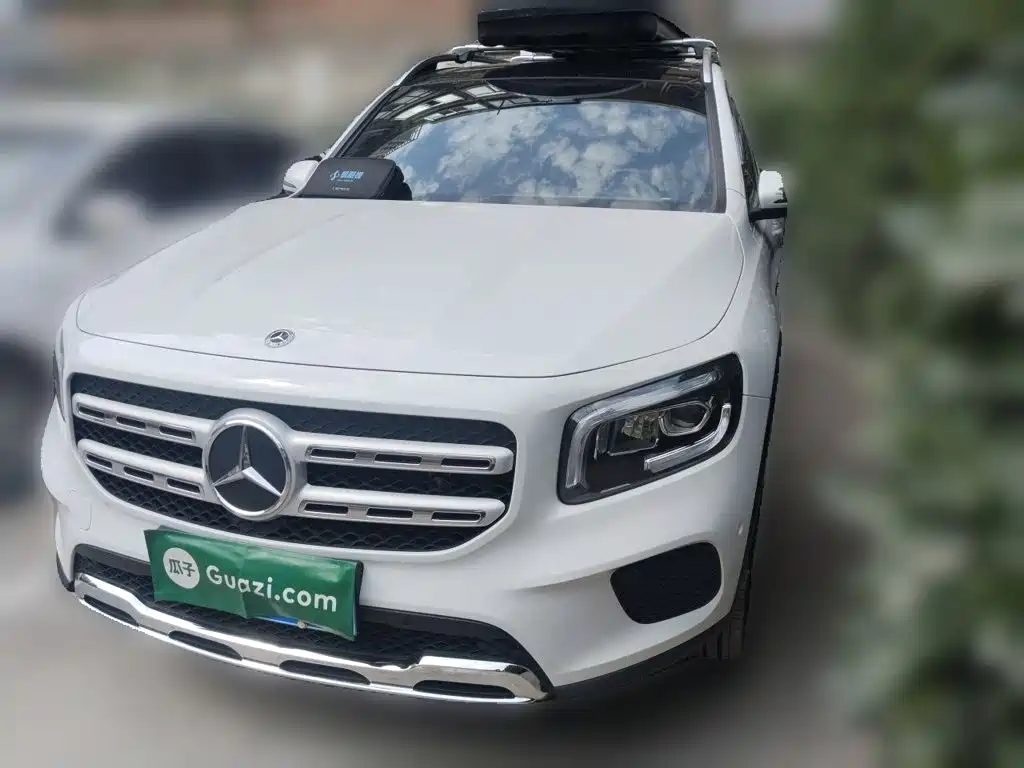 Mercedes-Benz GLB 2021